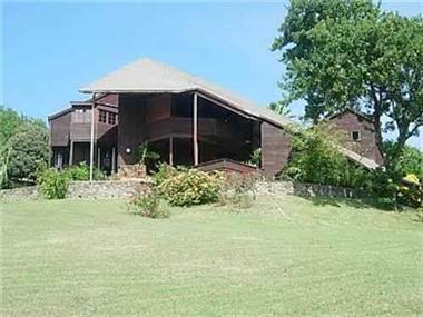 House for sale in Cap Estate (Gros-Islet)