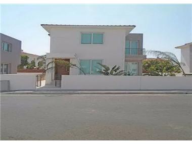 Detached (house)  for sale in Paralimni (Famagusta)