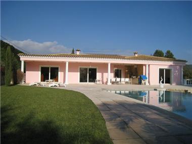 Detached House for sale in Mougins (Provence-Alpes-Cote d'Azur)