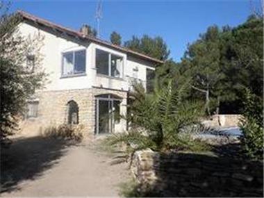 Villa for sale in Herault (Languedoc-Roussillon)