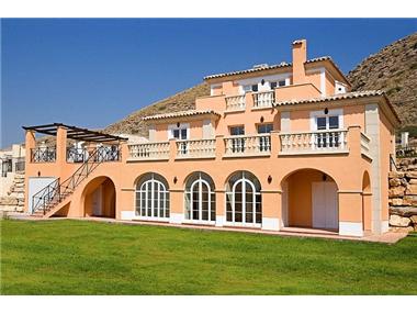 Villa / Detached for sale in Benidorm (Valencia)