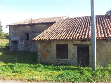 House for sale in Nanteuil-en-Vallee (Poitou-Charentes)