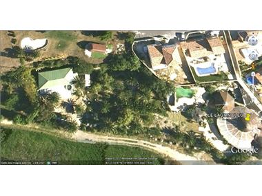 Land for sale in Fos-sur-Mer (Provence-Alpes-Cote d'Azur)