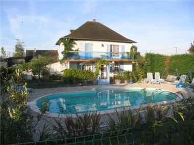 House for sale in Argenton-l'Eglise (Poitou-Charentes)