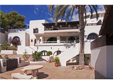 Villa for sale in Villajoyosa (Valencia)