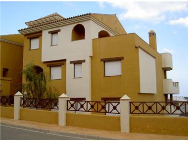 Apartment/flat for sale in Alcaidesa (Andalucia)
