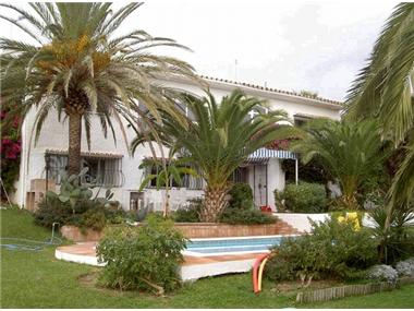 House/villa for sale in Estepona (Andalucia)