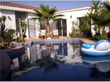 House/villa for sale in Estepona (Andalucia)