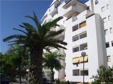 Apartment/flat for sale in Estepona (Andalucia)