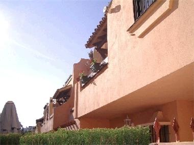 Business/commercial for sale in Estepona (Andalucia)
