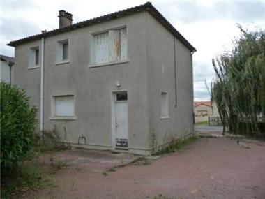 House for sale in Saint-Varent (Poitou-Charentes)