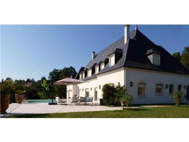Villa for sale in Jurancon (Aquitaine)