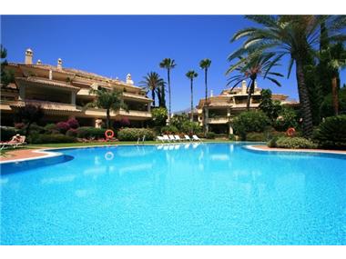 Apartment/flat for sale in Guadalpin La Venta (Andalucia)