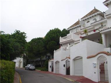 Townhouse for sale in La Duquesa (Andalucia)