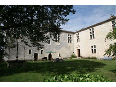 Ch�teau for sale in Bouloc (Midi-Pyrenees)