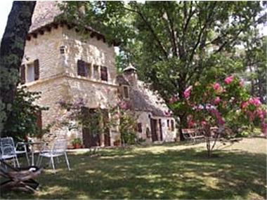 G�te for sale in Auriac-du-Perigord (Aquitaine)