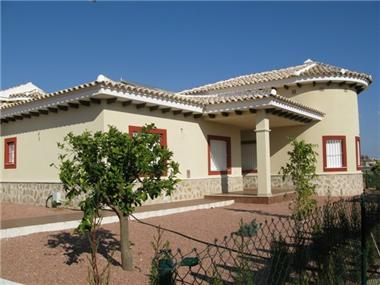 Villa / Detached for sale in Aspe (Valencia)