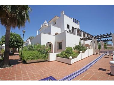 Apartment - Ground Floor for sale in Puerto Banus (Andalucia)