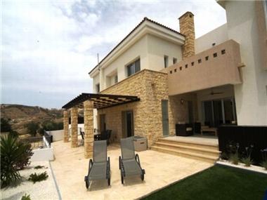House/villa for sale in Marathounda (Paphos)