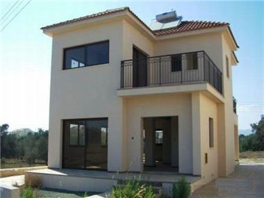 House/villa for sale in Mazotos (Larnaca)