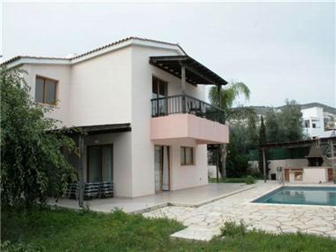 House/villa for sale in Peyia (Paphos)