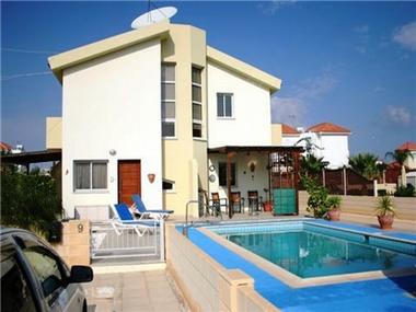 House/villa for sale in Ayia Thekla (Famagusta)