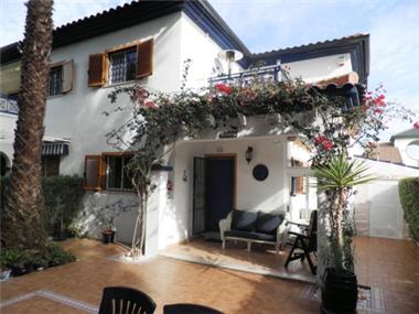 Townhouse for sale in La Horadada (Valencia)