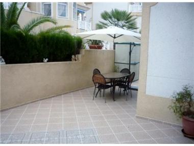 Villa for sale in San Miguel de Salinas (Valencia)