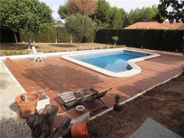 Villa for sale in Pilar de la Horadada (Valencia)