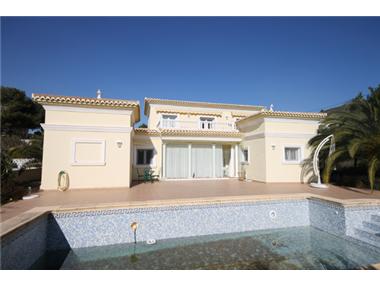 Villa for sale in Moraira (Valencia)