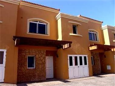 Townhouse for sale in Corralejo (Canary Islands)