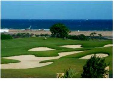 Villa for sale in Caleta de Fuste (Canary Islands)