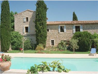 House/villa for sale in Uzes (Languedoc-Roussillon)