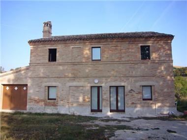 House/villa for sale in Osimo (The Marches)