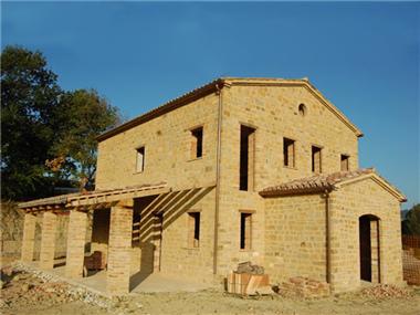 House/villa for sale in Penna San Giovanni (The Marches)