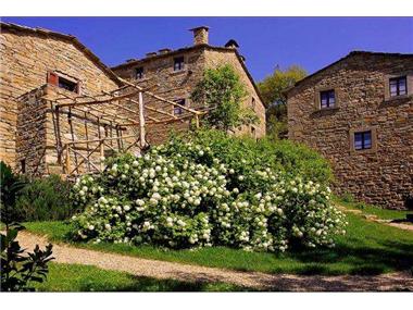 House/villa for sale in Cortona (Tuscany)