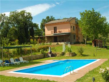 House/villa for sale in Gualdo (The Marches)