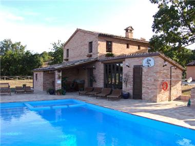 House/villa for sale in Tolentino (The Marches)