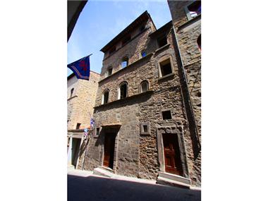 House/villa for sale in Cortona (Tuscany)