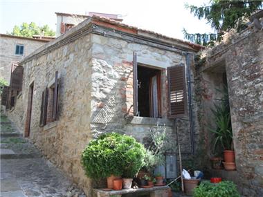 House/villa for sale in Cortona (Tuscany)