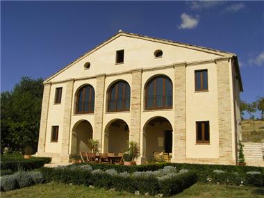 House/villa for sale in Loro Piceno (The Marches)