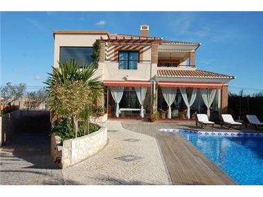 Villa for sale in Atalaia (Faro)