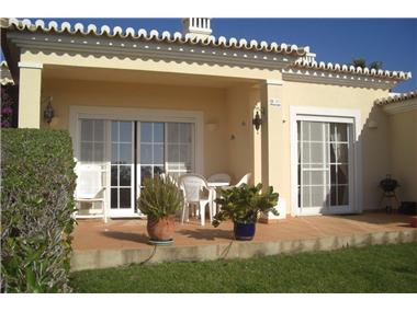 Townhouse for sale in Carvoeiro (Faro)