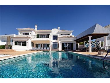 Villa for sale in Vale do Lobo (Faro)