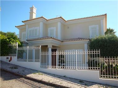 Villa for sale in Vale De Parra (Faro)