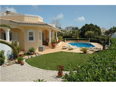 Villa for sale in Belmonte (Faro)