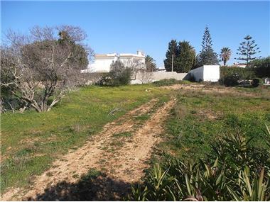 Land for sale in Mata Porcas (Faro)