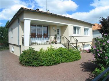 House for sale in Thouars (Poitou-Charentes)