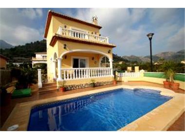 Villa for sale in Sagra (Valencia)