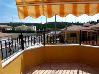Villa for sale in Bigastro (Valencia)